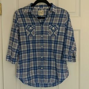 American Eagle Favorite Fit Button Up